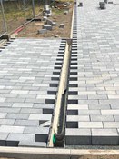 Foto 2 des Projekts Universität der Wissenschaften in Hannover, mit ULMA Entwässerungrinne