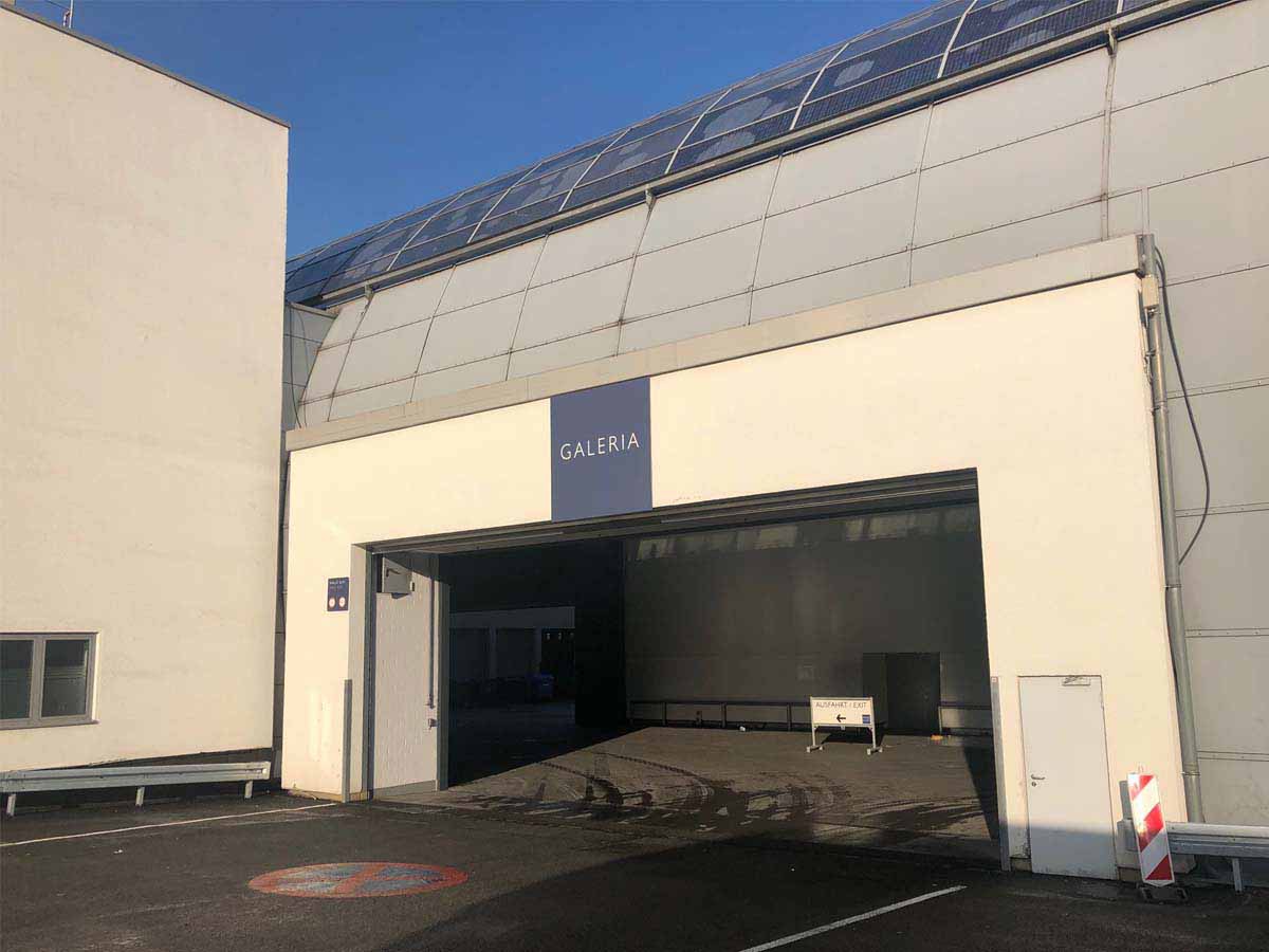 Entwässerungsrinnen dem Messegelände der Grugahalle in Essen
