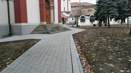 Foto 5 des Projekts Rillenförmige Rinne in der zentralkirche von Kragujevac, Serbien