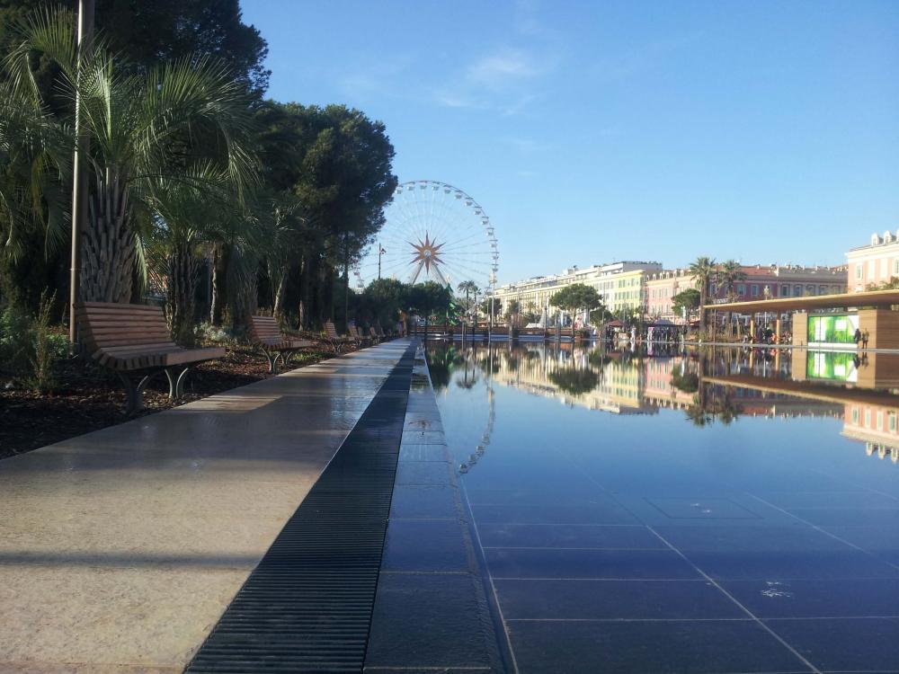 Foto 6 des Projekts ULMA Entwässerungsrinnen für den Wasserspiegel von Nizza