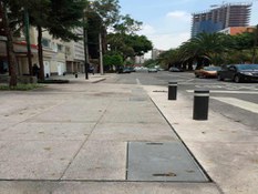 Foto 1 des Projekts ULMA Entwässerungsrinne in  PLAZA CIBELES- MÉXICO