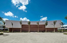 Foto 4 des Projekts Hinterlüftete ULMA-Fassade an der Zerrenner-Stiftung in Brasilien