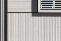 Foto 4 des Projekts Wie schafft man eine weiße, aber dynamische Fassade, Gesundheitszentrum in Aiete, Donostia-San Sebastián.