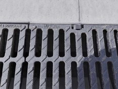 Photo #3 of project ULMA's drainage channels in John Adams toy company in Alconbury