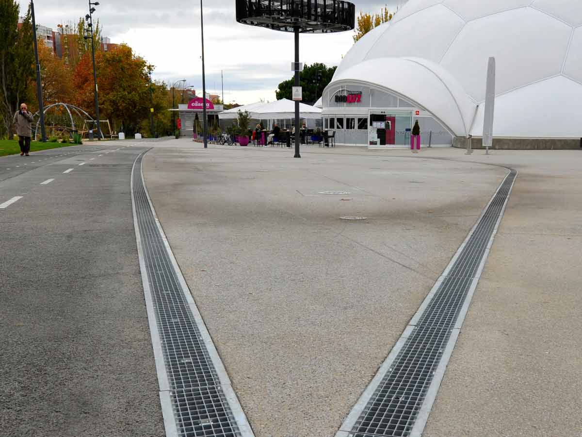 Milenium Square Valladolid: ULMA drainage