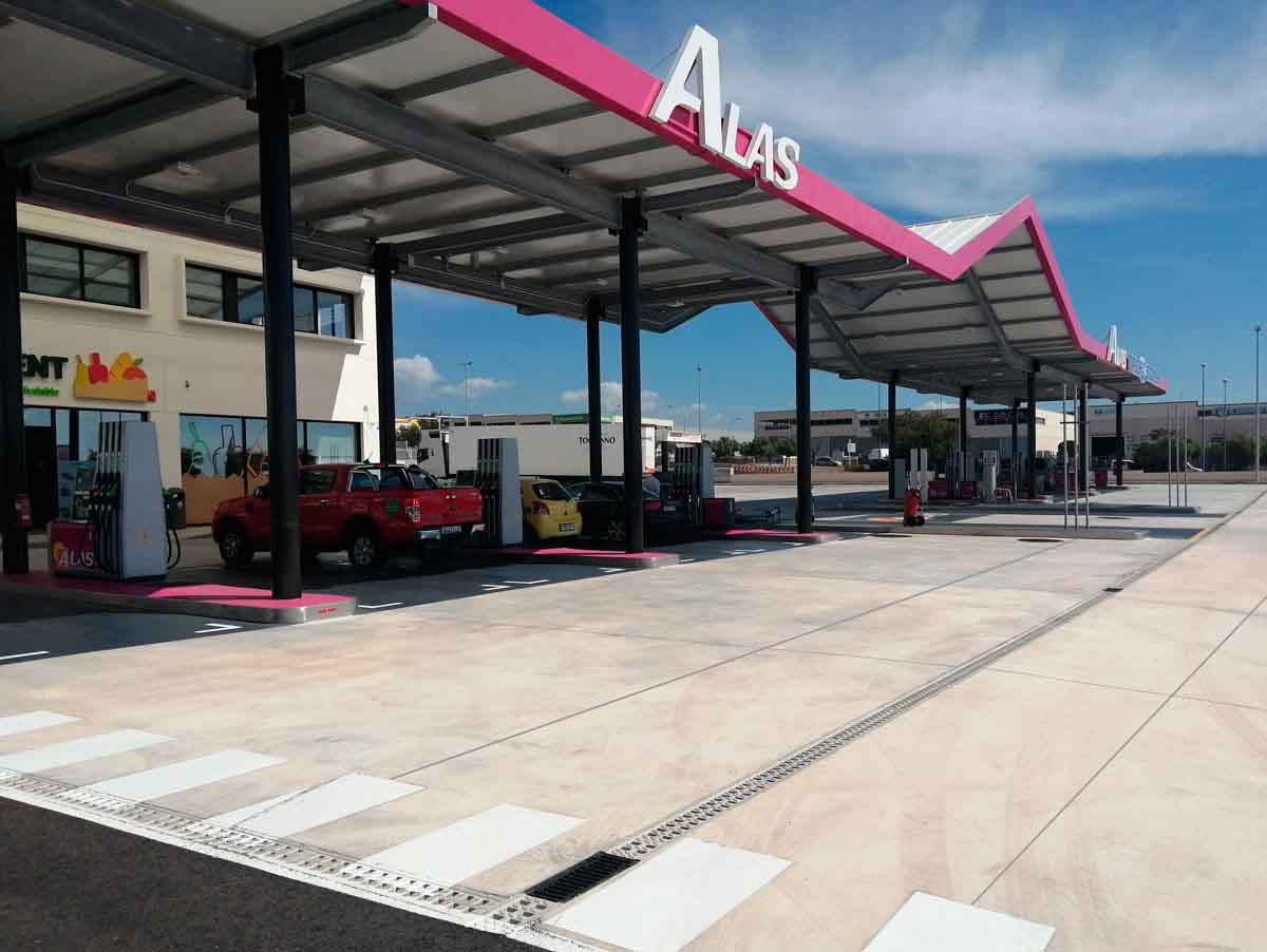 Service Area Drainage, what criteria must it meet Service Area Drainage, what criteria must it meet