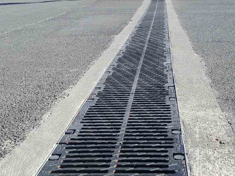 Heavy duty drainage channels at Beauval Zoo - France