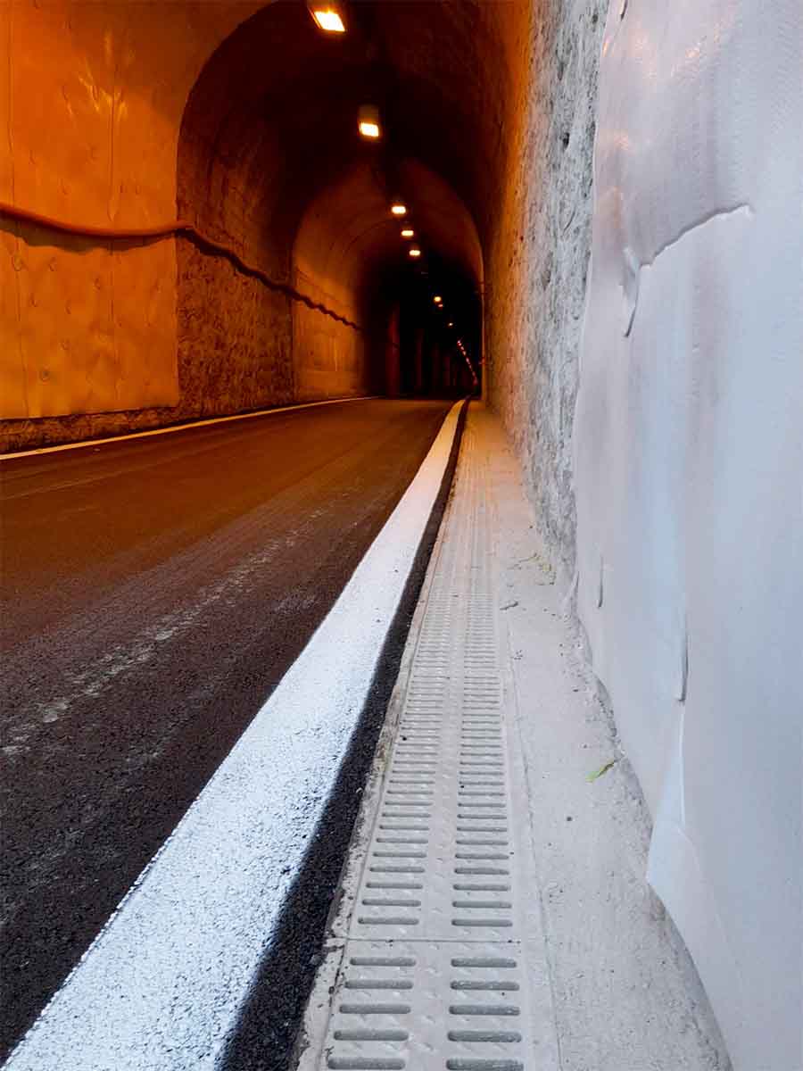 Castillon Tunnel in France Castillon Tunnel in France