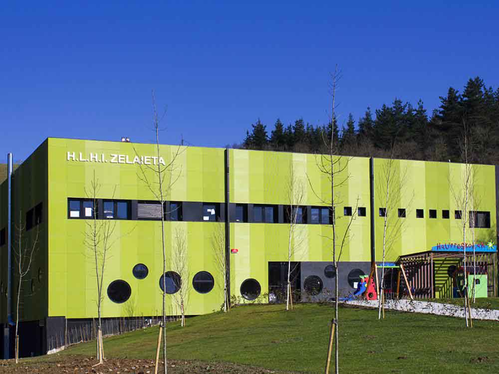 A unique, highly efficient building, implemented in record time A unique, highly efficient building, implemented in record time