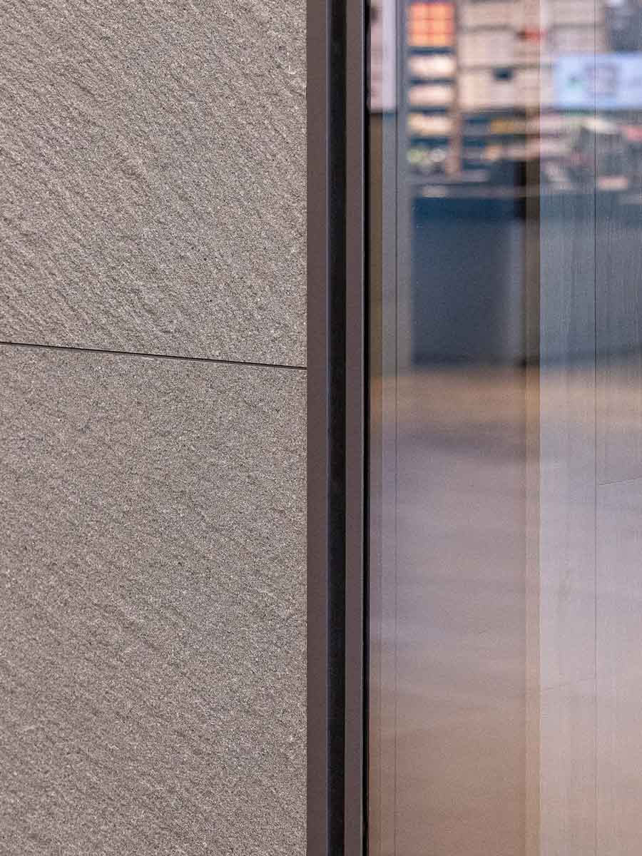 Photo #3 of project Facade cladding for a shopping center in Porto Alegre