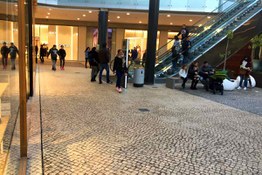 Photo #4 of project Finestrelles Shopping Centre: a different shopping centre