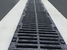 Photo #2 of project ULMA trench drains in the new airport of Vitoria in BRAZIL