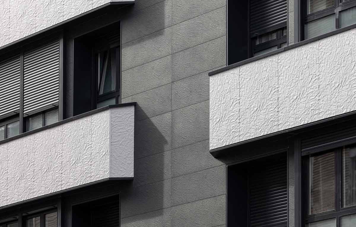 Photo #4 of project Did you know that you can rise the value renovating a facade?