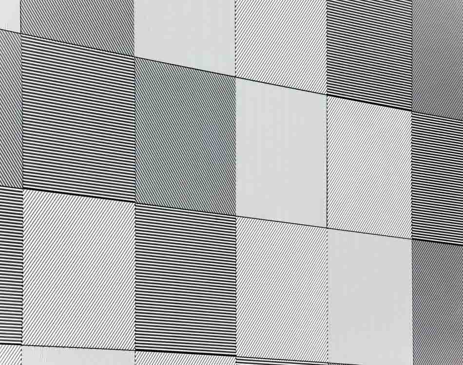 Photo #1 of project ULMA ventilated facade in the national UniEléctrica headquarters
