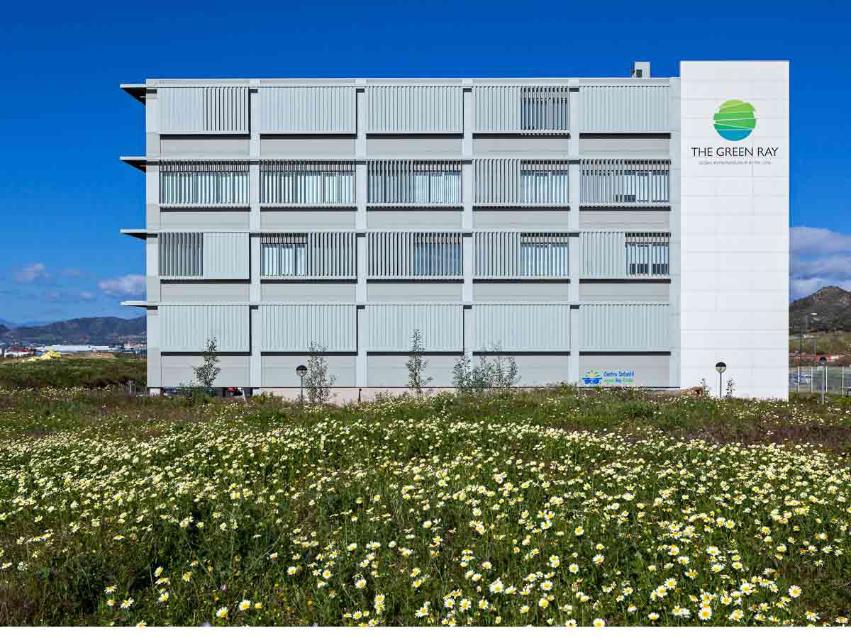 ULMA polymer concrete ventilated facades on the Green Ray building in Málaga