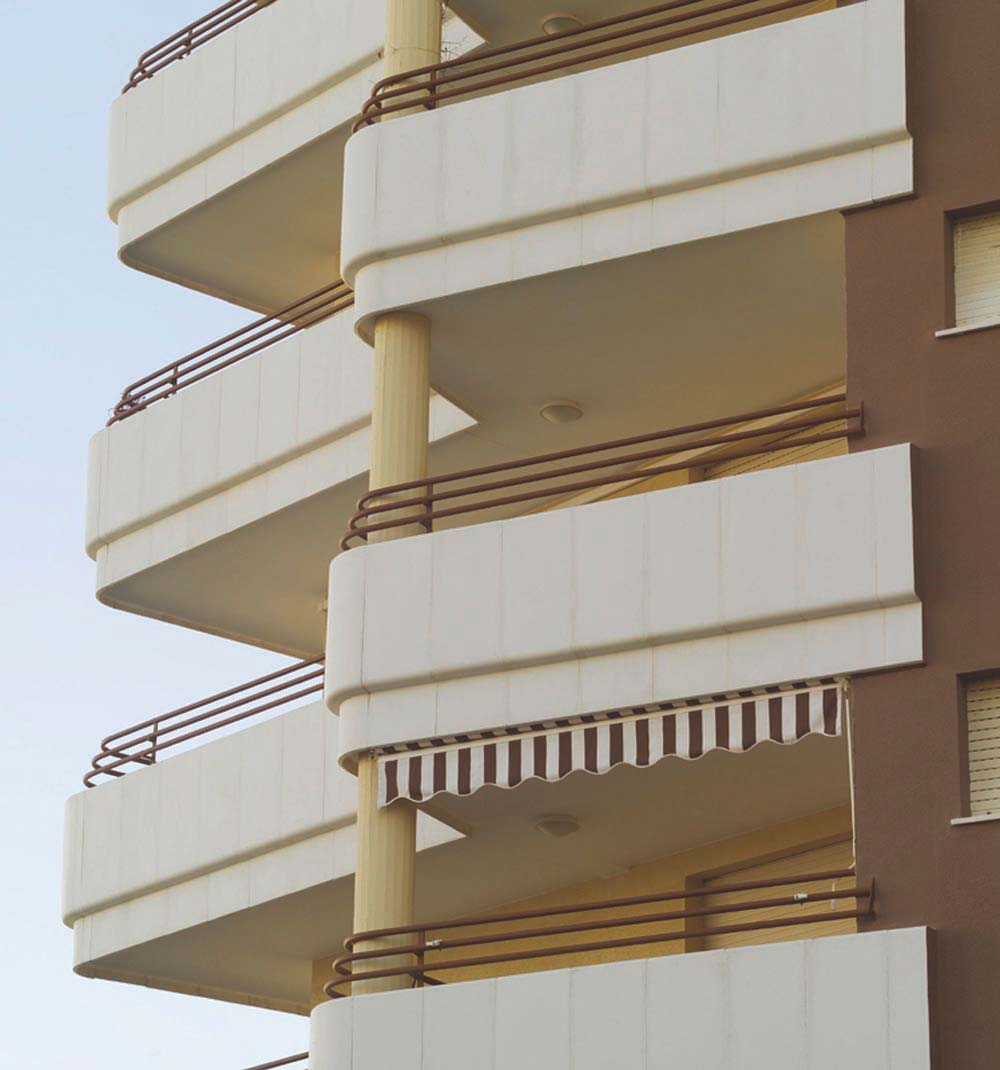 Customised curved terrace front in the beach