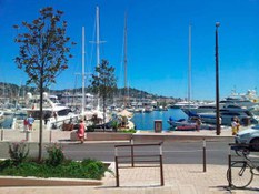 Foto 4 del proyecto Canales de drenaje en el emblemático muelle de Cannes