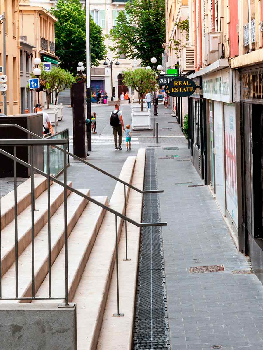 Foto 1 del proyecto Canales de drenaje fiables y de calidad
