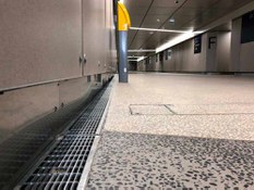 Foto 4 del proyecto Canales para zonas limitadas en altura en la estación de Lyon-Perrache