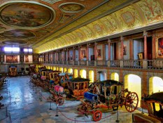 Foto 1 del proyecto Canales ULMA en el Museo de Carruajes de Lisboa