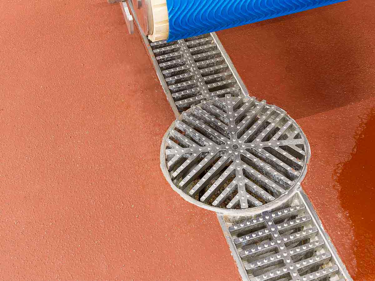 Drenaje ULMA en la planta de Cárnicas 5 Villas Drenaje ULMA en la planta de Cárnicas 5 Villas