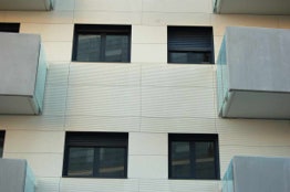 Foto 2 del proyecto 42 viviendas con Cerramiento de Fachadas ISOLA de ULMA