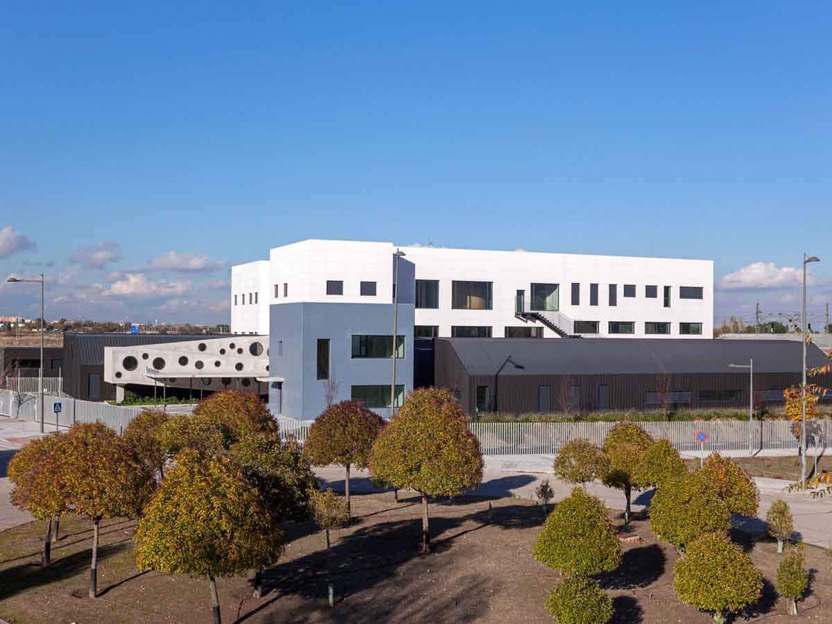 Estética rotunda en el Centro APANID en Getafe