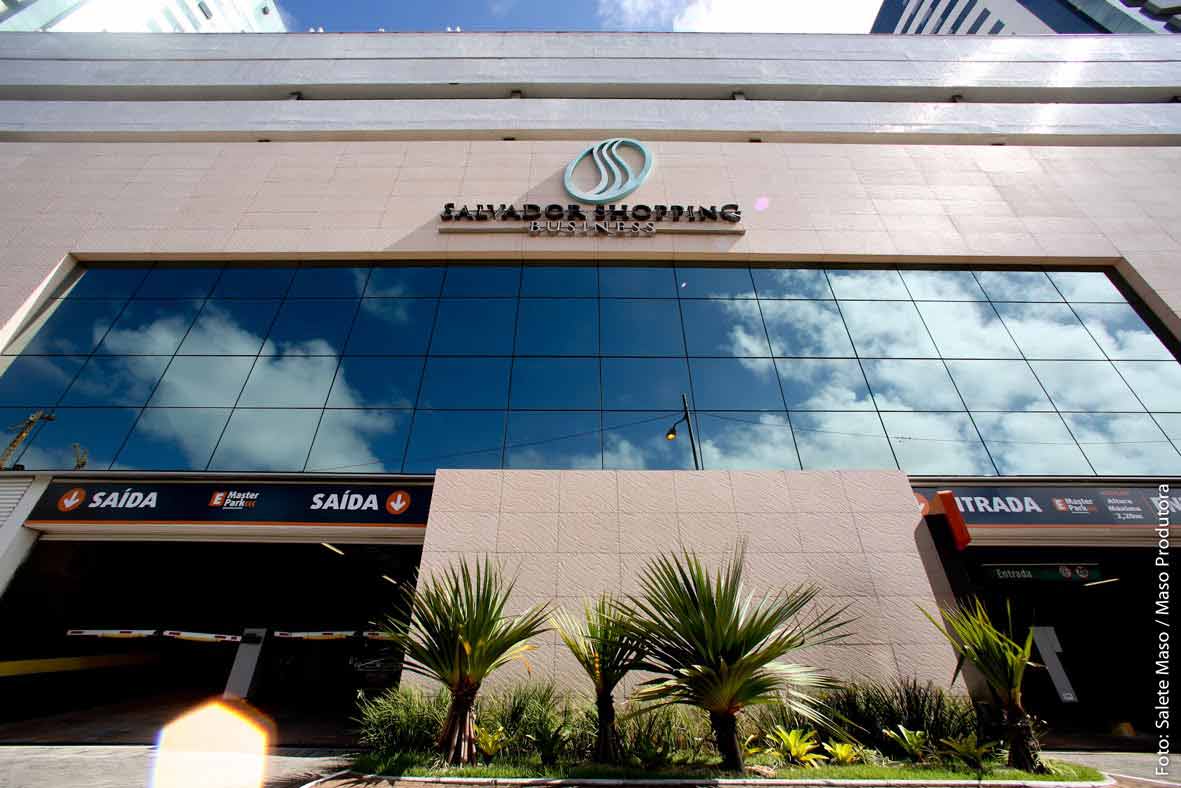 Foto 5 del proyecto Fachada de ULMA en el Salvador Shopping Business