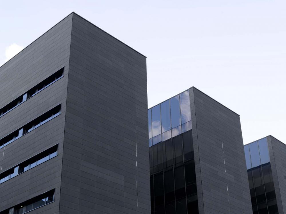 Fachada Ventilada ULMA en el Frontón Miribilla en Bilbao