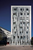 Foto 2 del proyecto Edificio Sant Joan de Déu Numancia en Barcelona con Fachada de ULMA