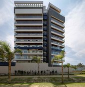Foto 7 del proyecto Resistencia frente al mar y elegancia en altura