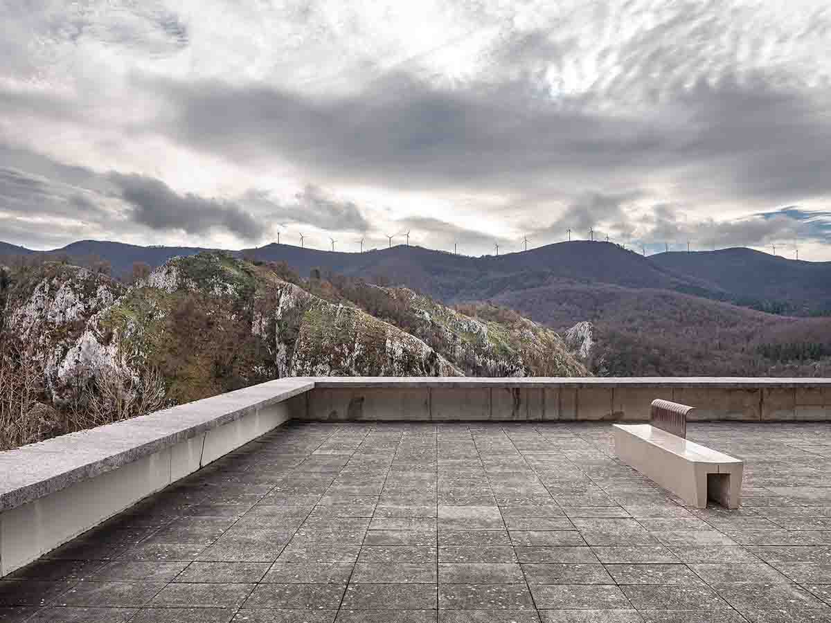 Ergonómico como roca que el viento acaricia