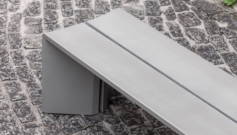 Bancos de material noble