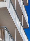 Foto 2 del proyecto Edificios antiguos en primera línea de playa