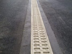 Foto 2 del proyecto Canal compacto  KOMPAQDRAIN® en RHÔNE ALPES - FRANCIA