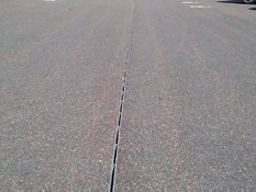 Foto 3 del proyecto Rejilla ranurada en el ayuntamiento de Ballan-Miré - Francia