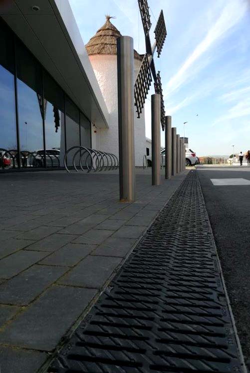 Foto 5 del proyecto Drenaje ULMA en Lidl Tres Molinos, Barcelona