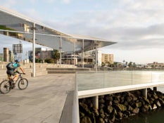 Foto 3 del proyecto Drenaje visual y estético frente al mar
