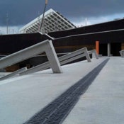 Foto 2 del proyecto Canales de drenaje para el Fórum de las Culturas