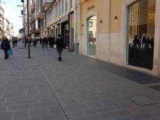 Foto 4 del proyecto La ciudad de BARI, Italia, elige los sistemas de drenaje lineal ULMA