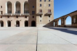 Foto 1 del proyecto Rejilla ranurada en el Santuario de Montserrat