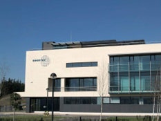Foto 3 del proyecto Fachada Ventilada con Textura Tierra Pizarrosa en  edificio EDERTEK