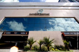 Foto 8 del proyecto Fachada ULMA en el Salvador Shopping Business