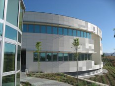 Foto 4 del proyecto Fachada Ventilada ULMA en el Centro de Investigación PROMÁLAGA