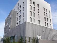 Foto 2 del proyecto Fachadas ULMA: posibilidades de combinación con otros materiales