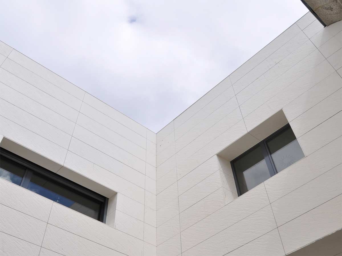 Hospital de Ávila con Textura Tierra Hospital de Ávila con Textura Tierra