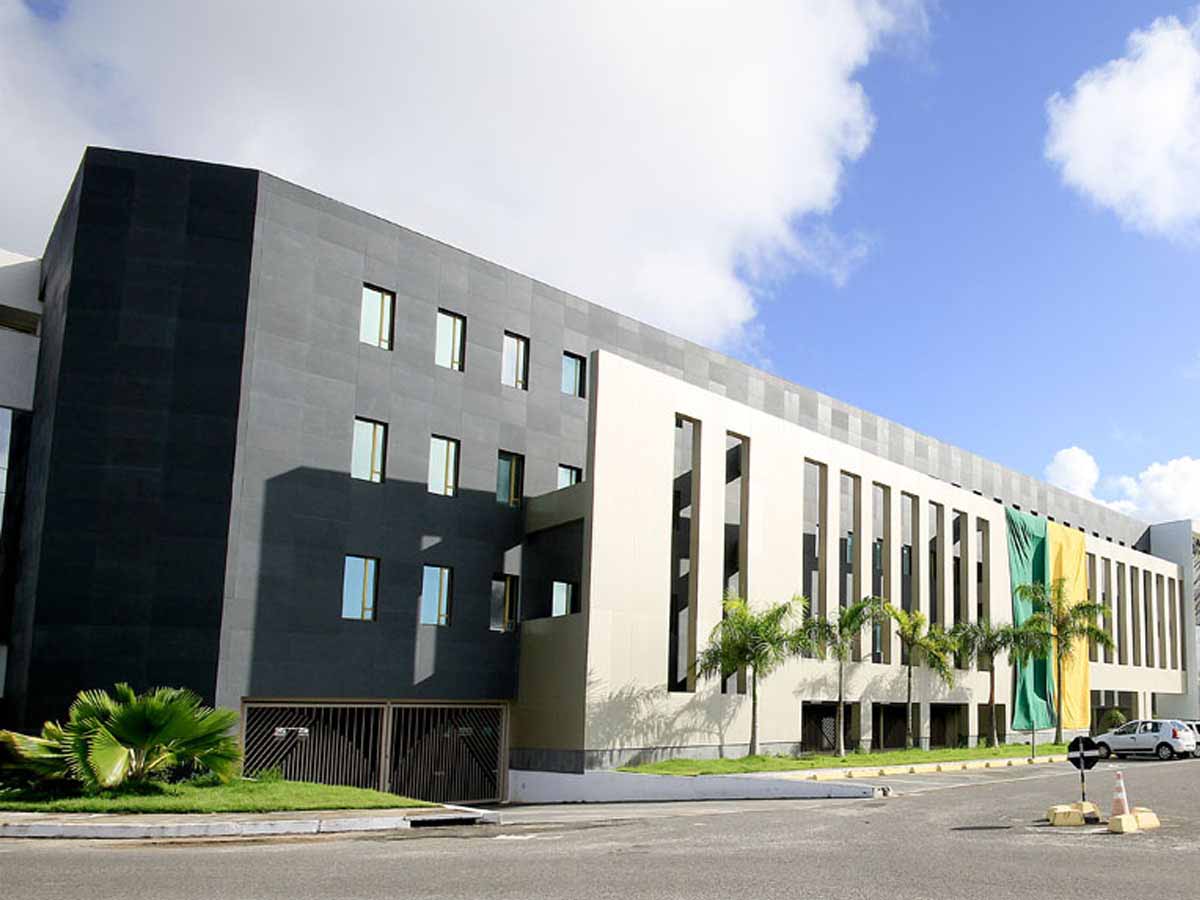 Rehabilitación de fachada del Tribunal de Justicia de Bahía