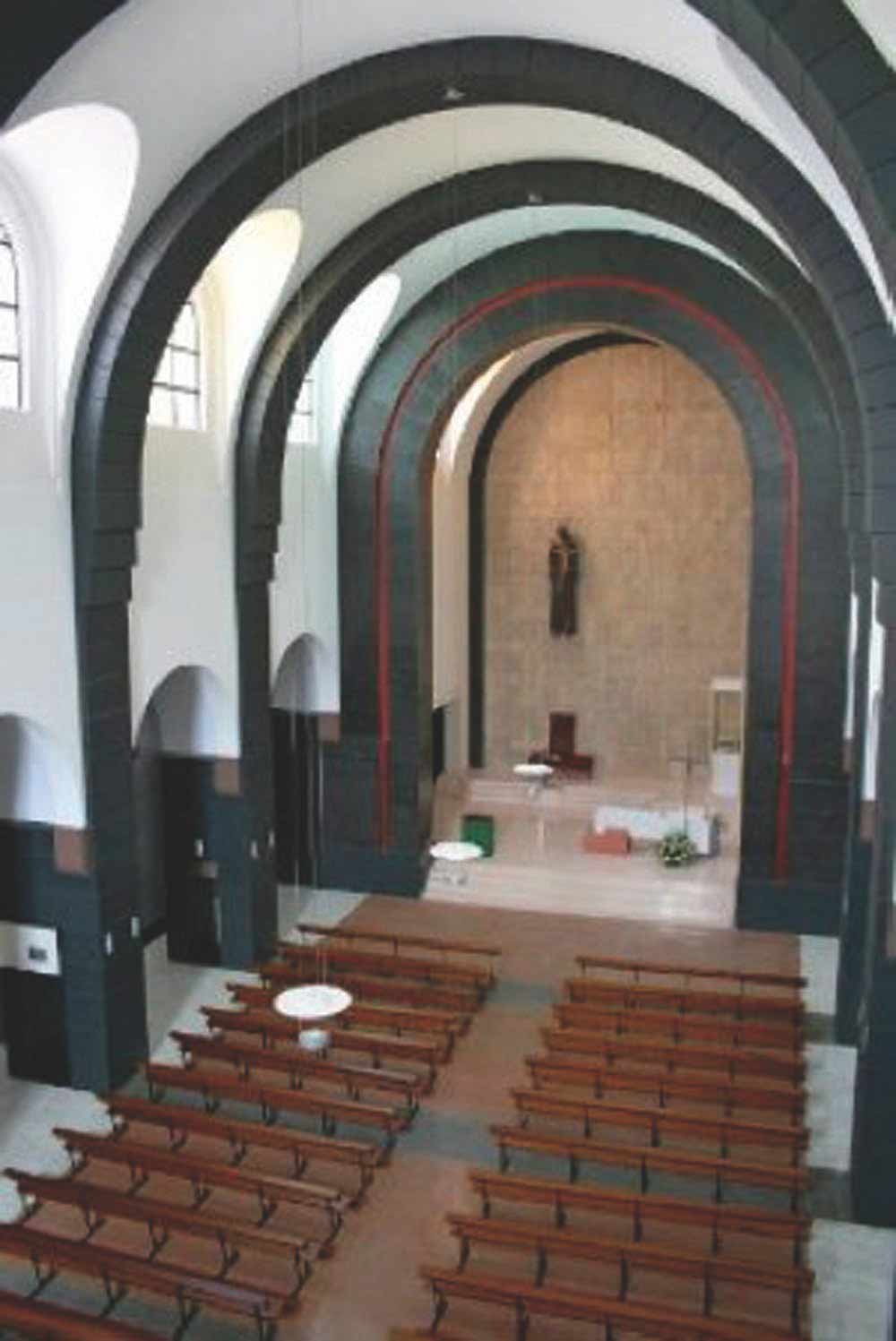 Foto 4 del proyecto Solución arquitectónica e industrial en Iglesia de Gijón