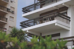 Foto 3 del proyecto Terraza a medida en Edificio Manila, Gandía