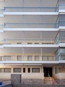 Foto 3 del proyecto Edificios antiguos en primera línea de playa